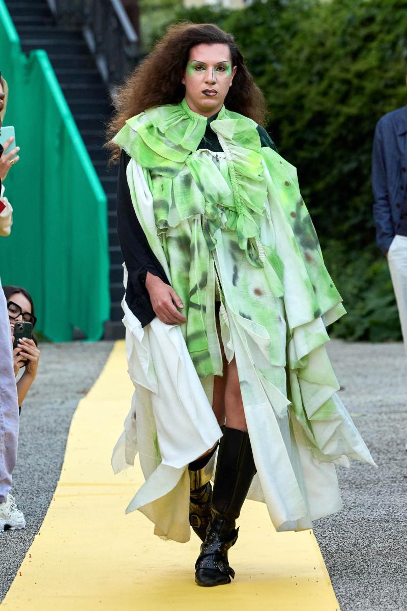 Laud-End-Praud-S25-048