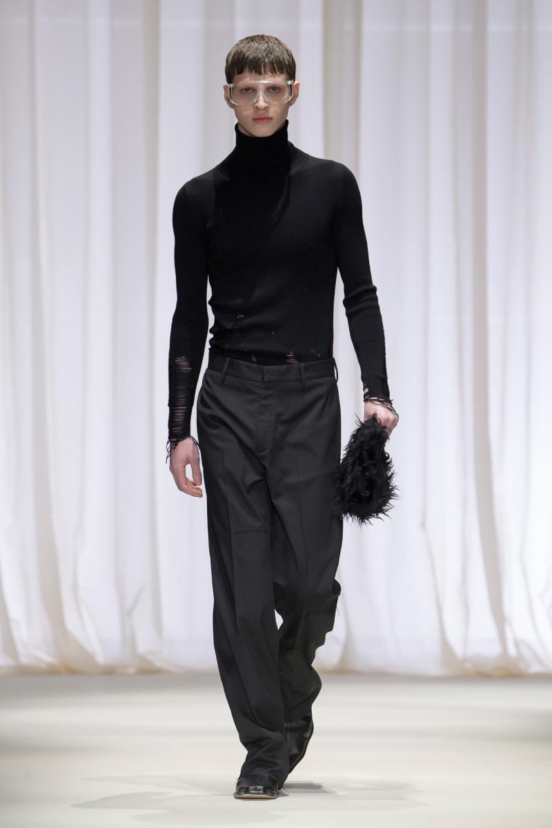 MM6-Maison-Margiela-AW24-Look-21