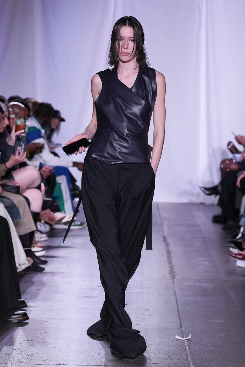 London Fashion Week - Autumn Winter 2024 - JU-NNA