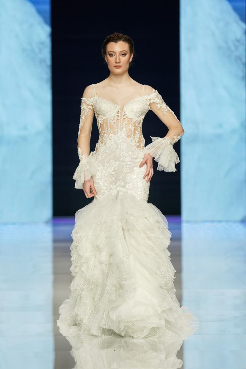 Madame-Burcu Si-Sposaitalia-Collezioni-2025-22