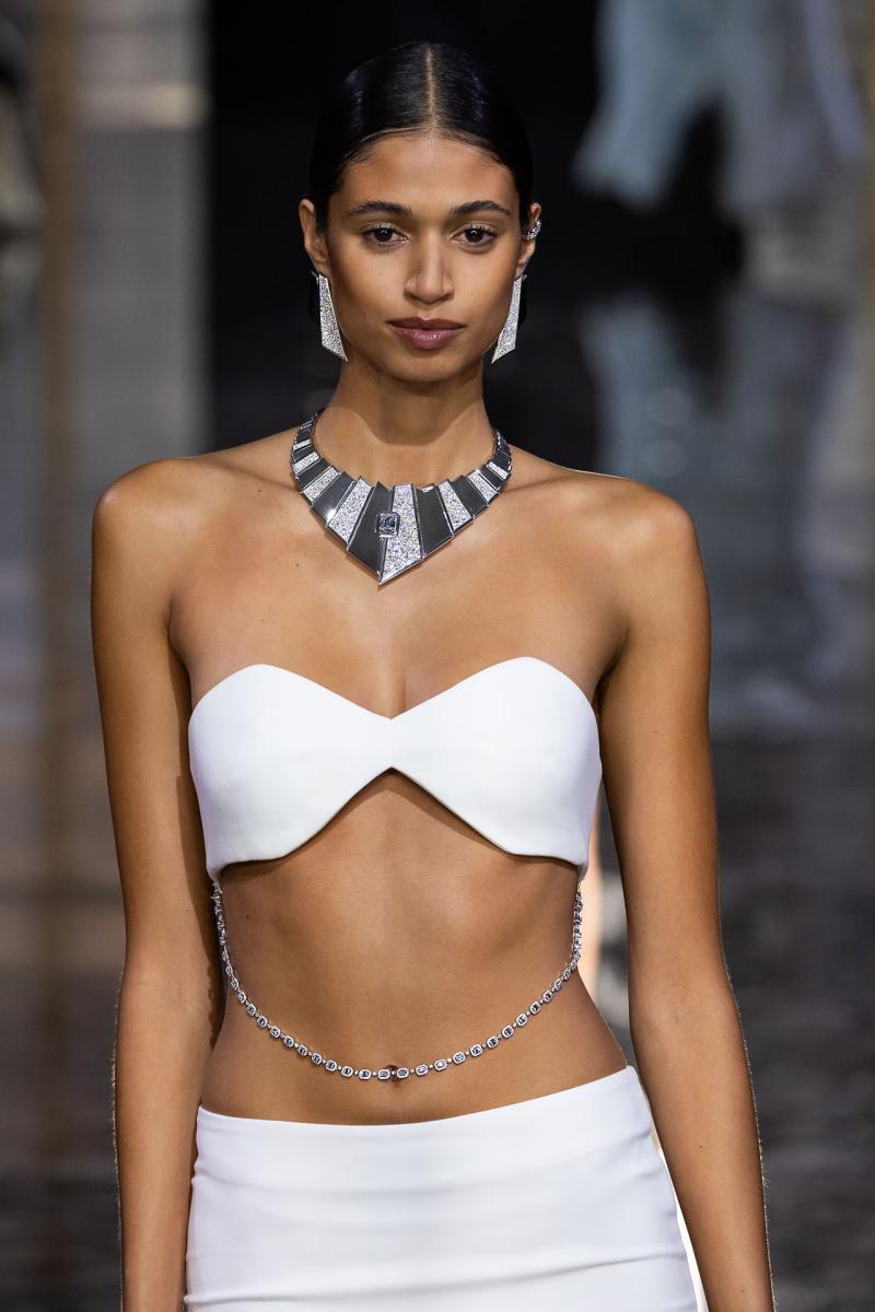 2023 Messika High Jewelry Show - Runway