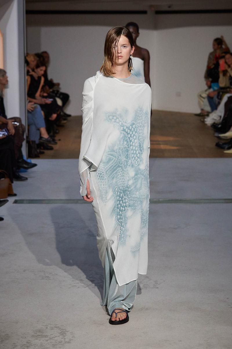 Mame-K ss24 runway press look32 (1)