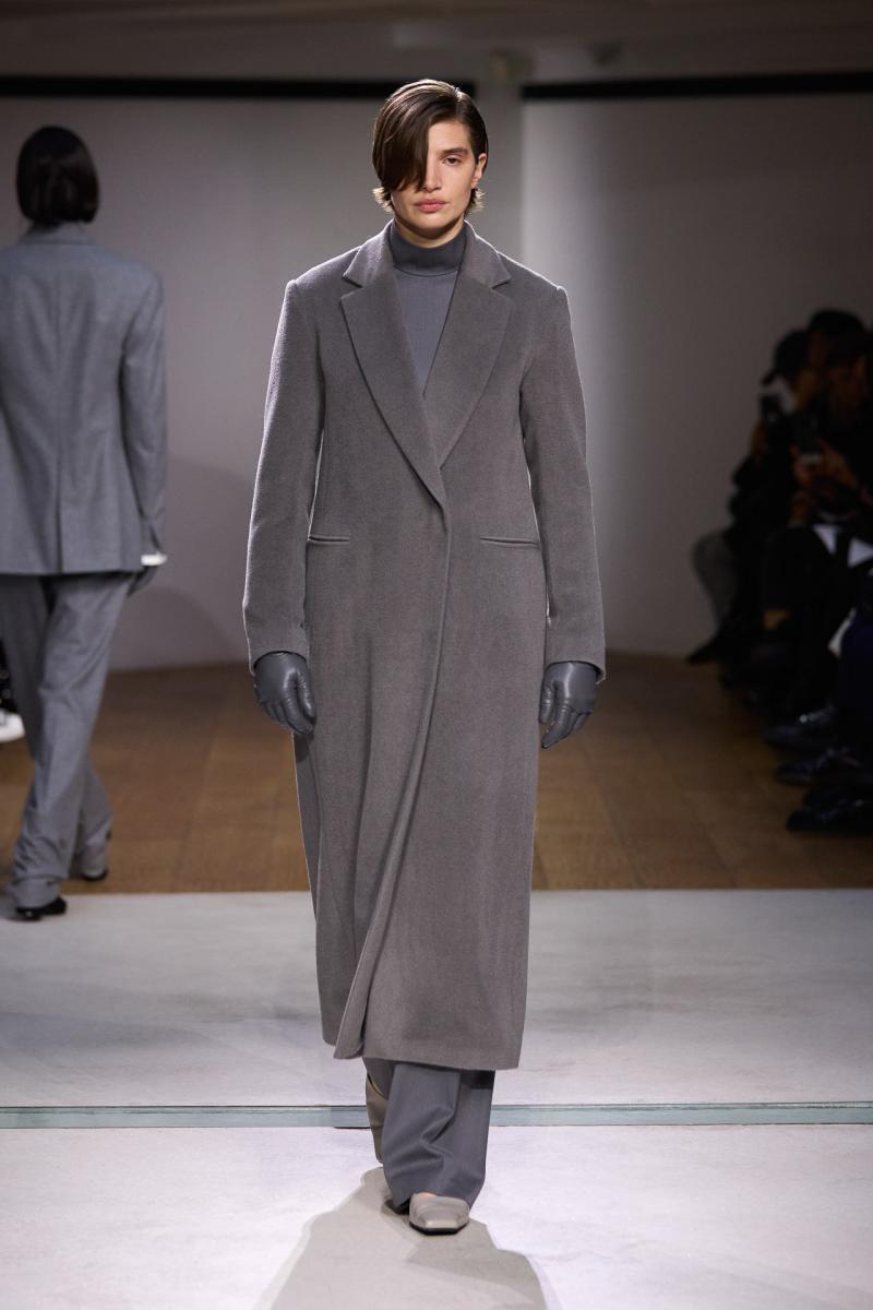 Mame Kurogouchi fw24 runway press look06