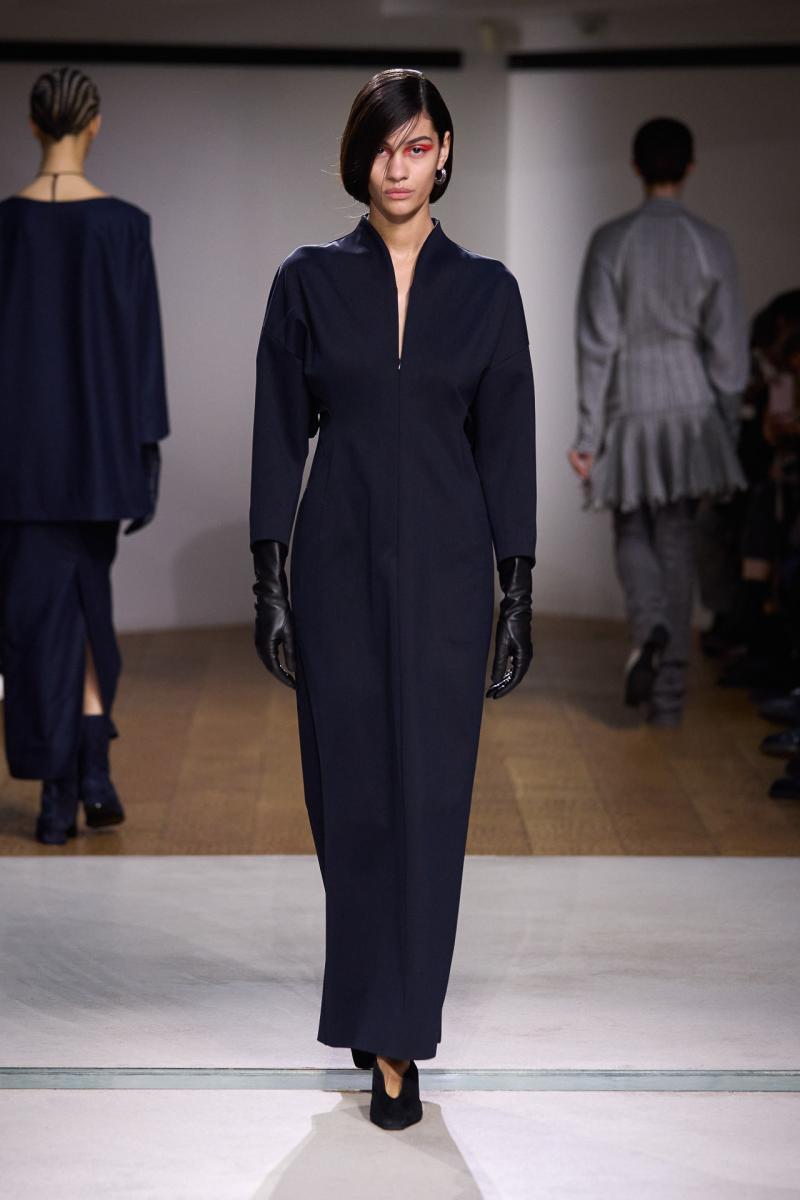 Mame Kurogouchi fw24 runway press look12