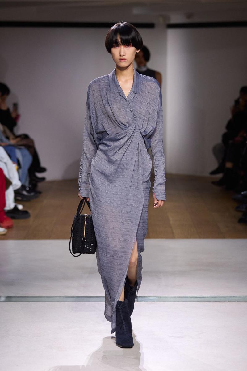 Mame Kurogouchi fw24 runway press look19