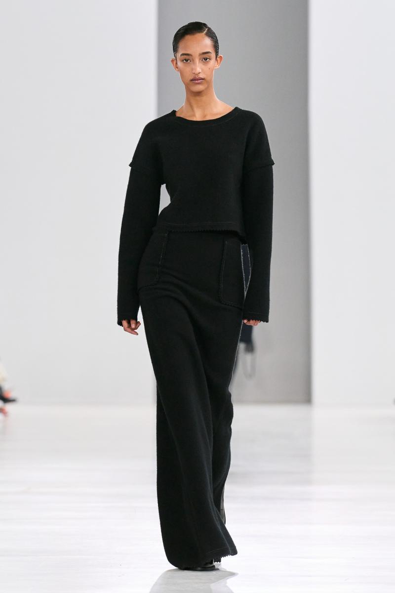 Max-Mara-FW24-02