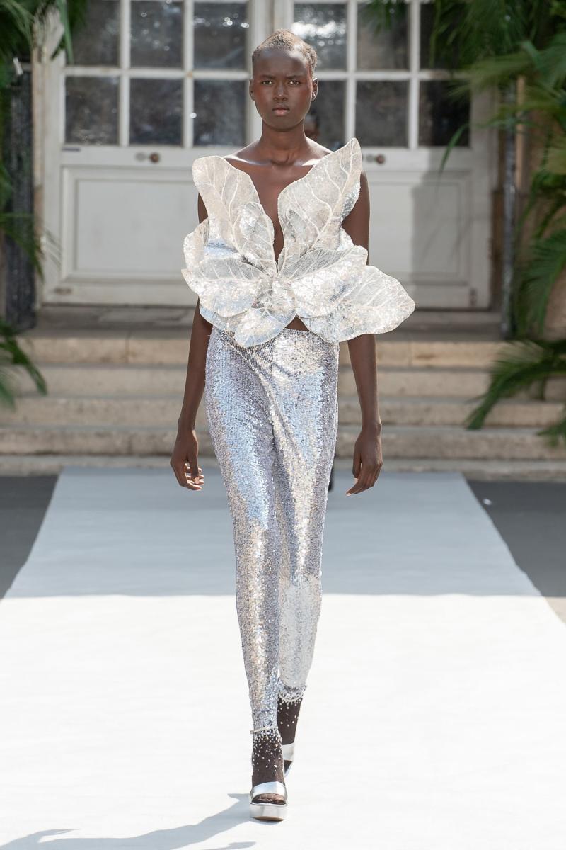 Rahul Mishra fashion show, Couture Couture Fall Winter 2023, Paris Fashion Week.Photo by Valerio Mezzanotti