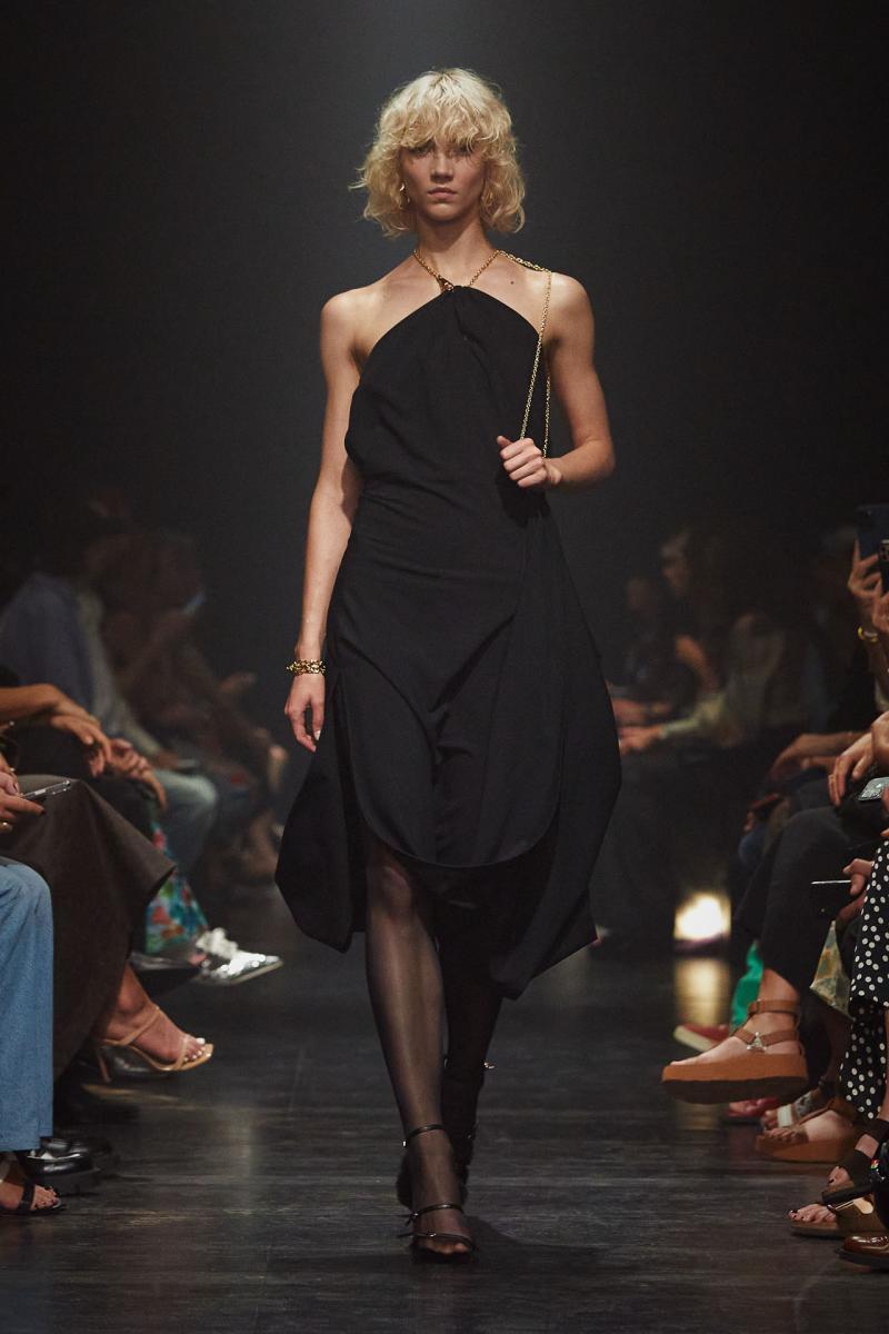 Rokh ss24 runway press look14