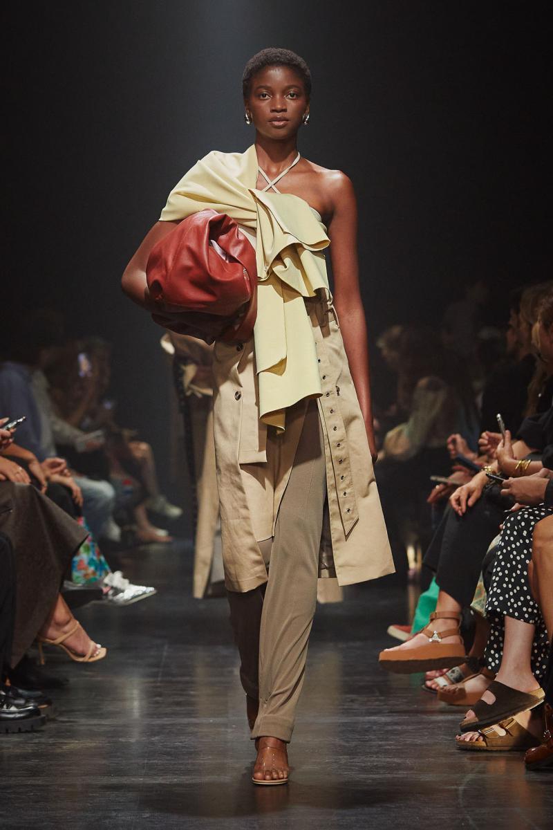 Rokh ss24 runway press look42
