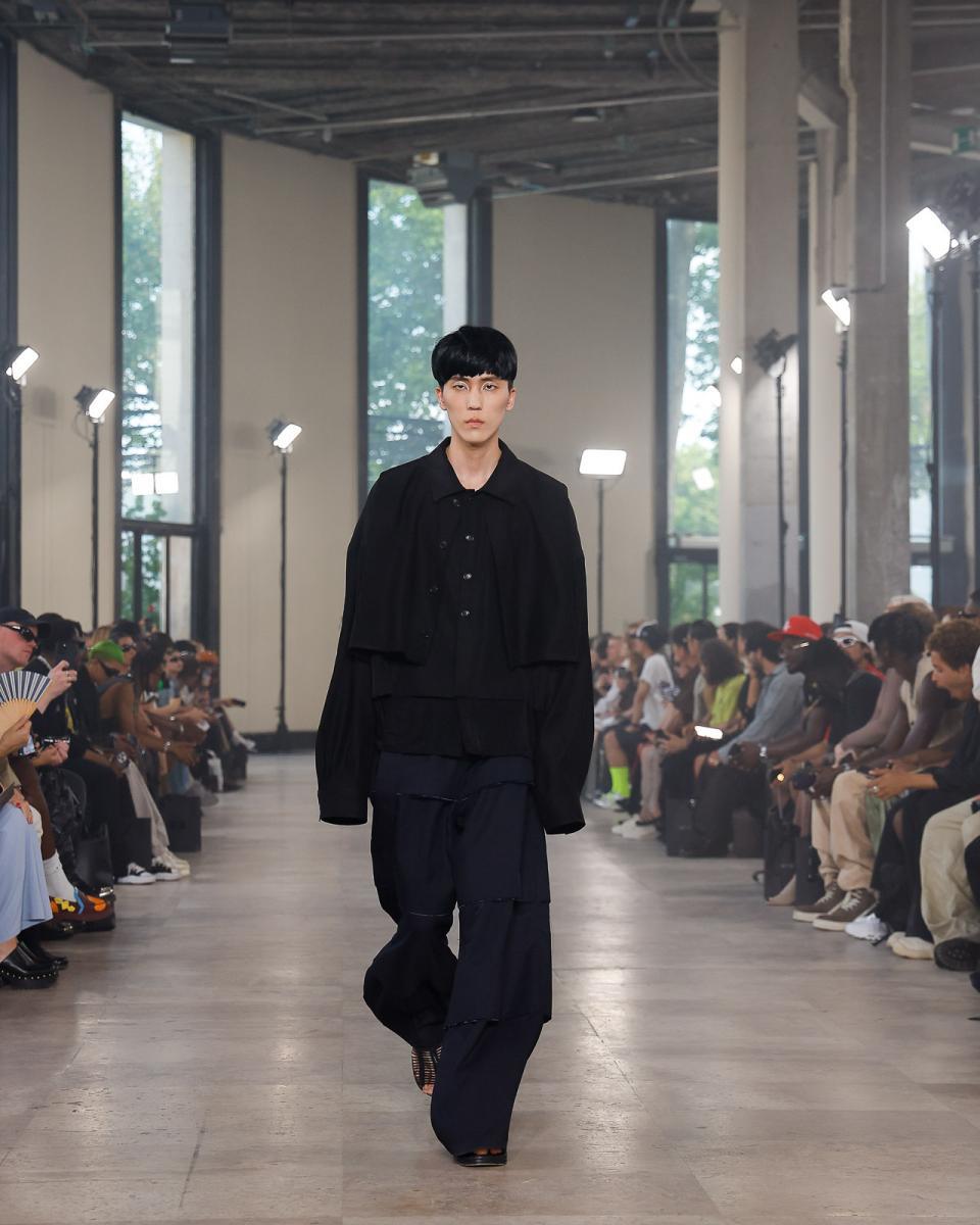 Songzio ss24 runway press look27