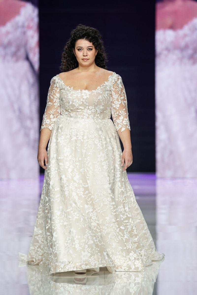 Sposa-Curvy-@Si-Sposaitalia-Collezioni-2024-24