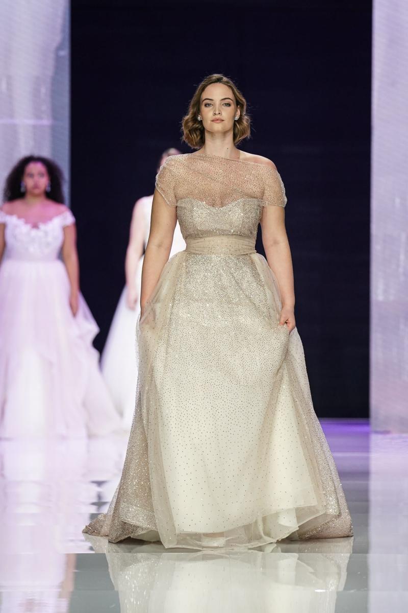 Sposa-Curvy-@Si-Sposaitalia-Collezioni-2024-3
