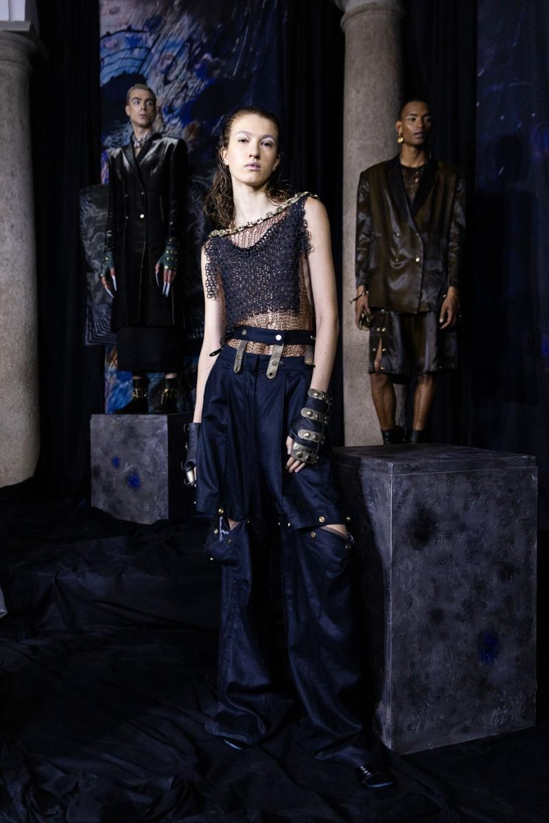 Vivier-SS24-presentation-looks-by-Eva-Losada 0023