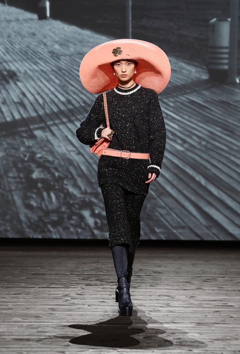 chanel look-043 fw-2024-25-rtw-HD