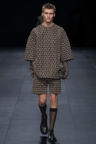 038_VALENTINO_SS23_