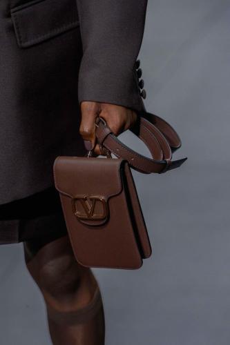 044_VALENTINO_SS23_DETT