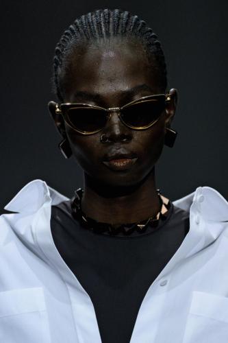050_VALENTINO_SS23_DETT