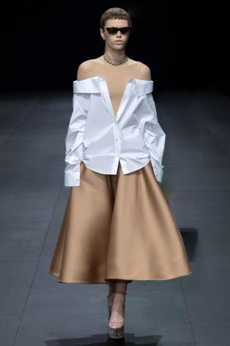 051_VALENTINO_SS23_