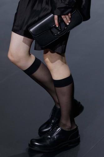 062_VALENTINO_SS23_DETT
