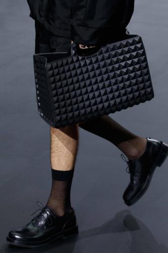 063_VALENTINO_SS23_DETT