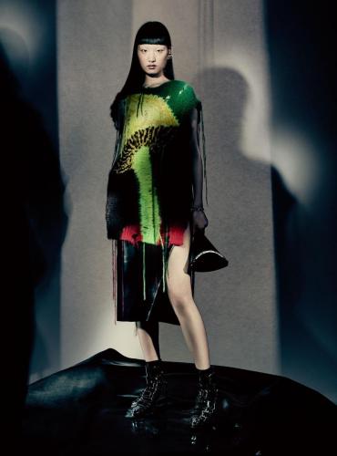 8.Alexander McQueen AW22 Paolo Roversi