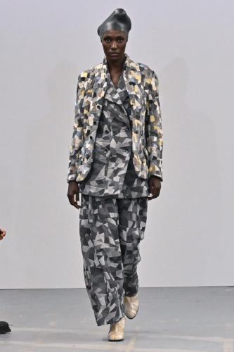 ANREALAGE_SS23_008
