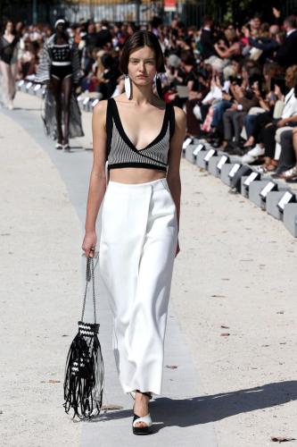 ANTEPRIMA 30th Anniversary Spring-Summer 2023 Collection - Runway