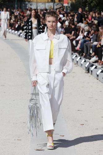 ANTEPRIMA 30th Anniversary Spring-Summer 2023 Collection - Runway
