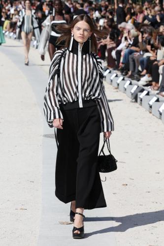ANTEPRIMA 30th Anniversary Spring-Summer 2023 Collection - Runway
