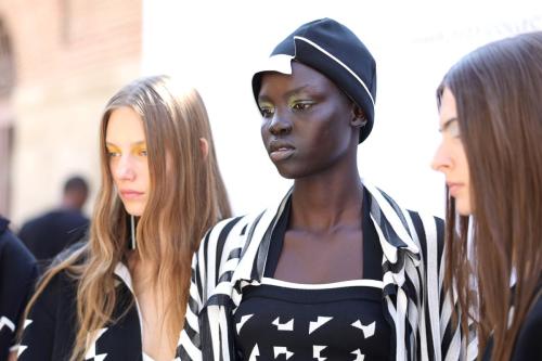 ANTEPRIMA 30th Anniversary Spring-Summer 2023 Collection - Runway