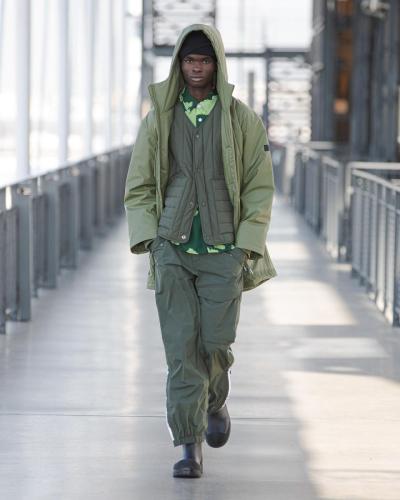 Aigle_ss23_runway_IG_look30