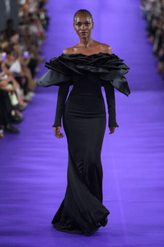 Alexis-Mabille-HCAW22-23-look-01_2116