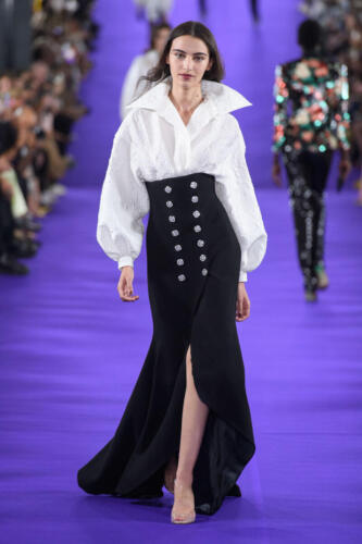 Alexis-Mabille-HCAW22-23-look-03_2212