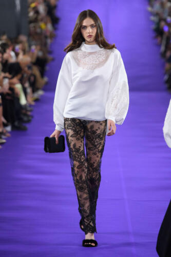 Alexis-Mabille-HCAW22-23-look-04_2252
