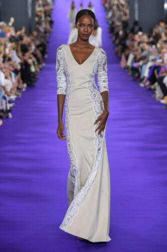Alexis-Mabille-HCAW22-23-look-12_2715