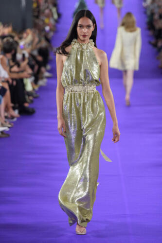 Alexis-Mabille-HCAW22-23-look-18_2944