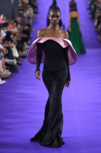 Alexis-Mabille-HCAW22-23-look-37_3901