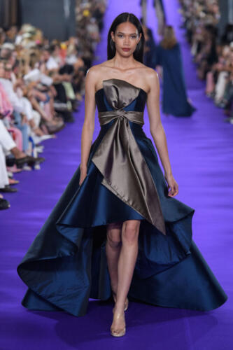 Alexis-Mabille-HCAW22-23-look-39_3975