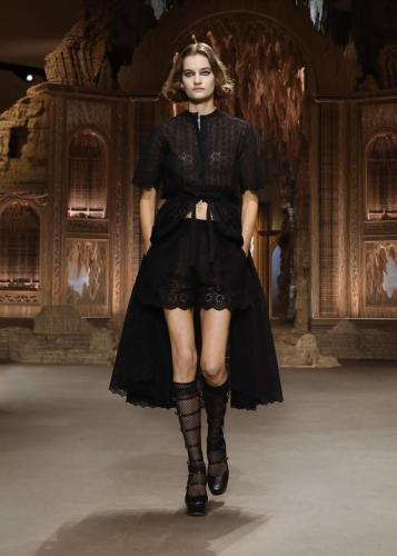 DIOR_SS23_012