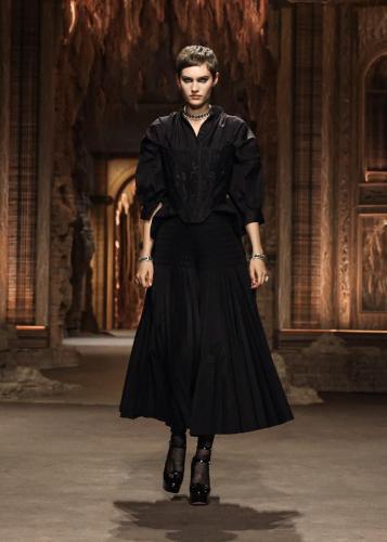DIOR_SS23_023