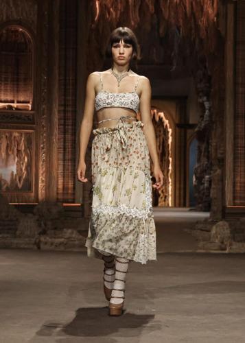 DIOR_SS23_045