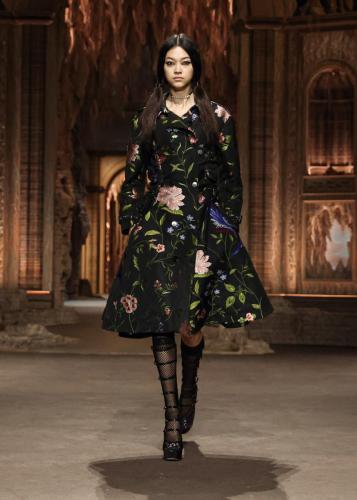 DIOR_SS23_069