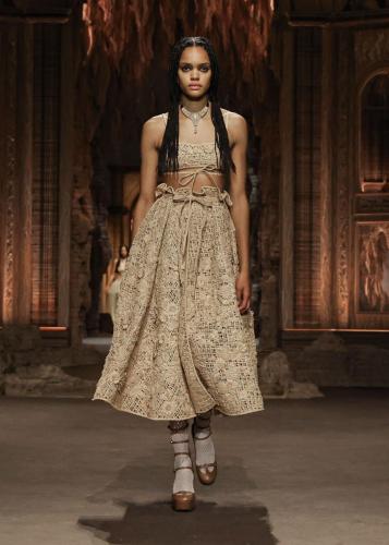 DIOR_SS23_081