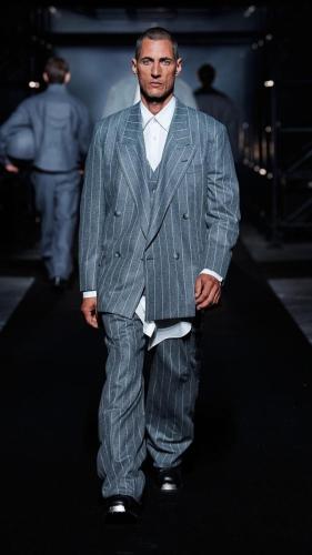 FW22_BOSS_SHOW_MILAN_RUNWAY_14_9x16
