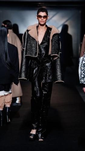 FW22_BOSS_SHOW_MILAN_RUNWAY_55_9x16