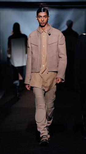 FW22_BOSS_SHOW_MILAN_RUNWAY_57_9x16