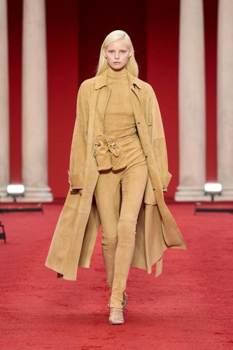 Ferragamo SS23 09