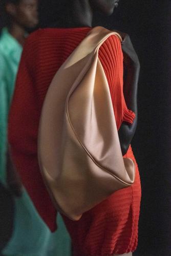 ISSEY MIYAKE_SS23_accessary_10