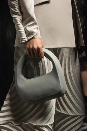 ISSEY MIYAKE_SS23_accessary_9
