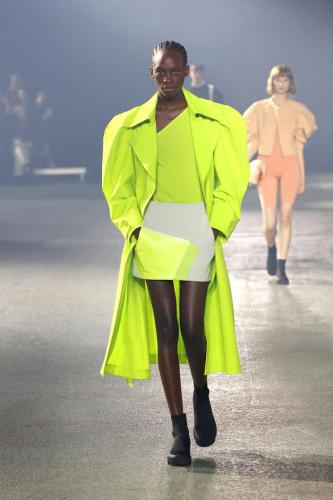 ISSEY_MIYAKE_SS23_008